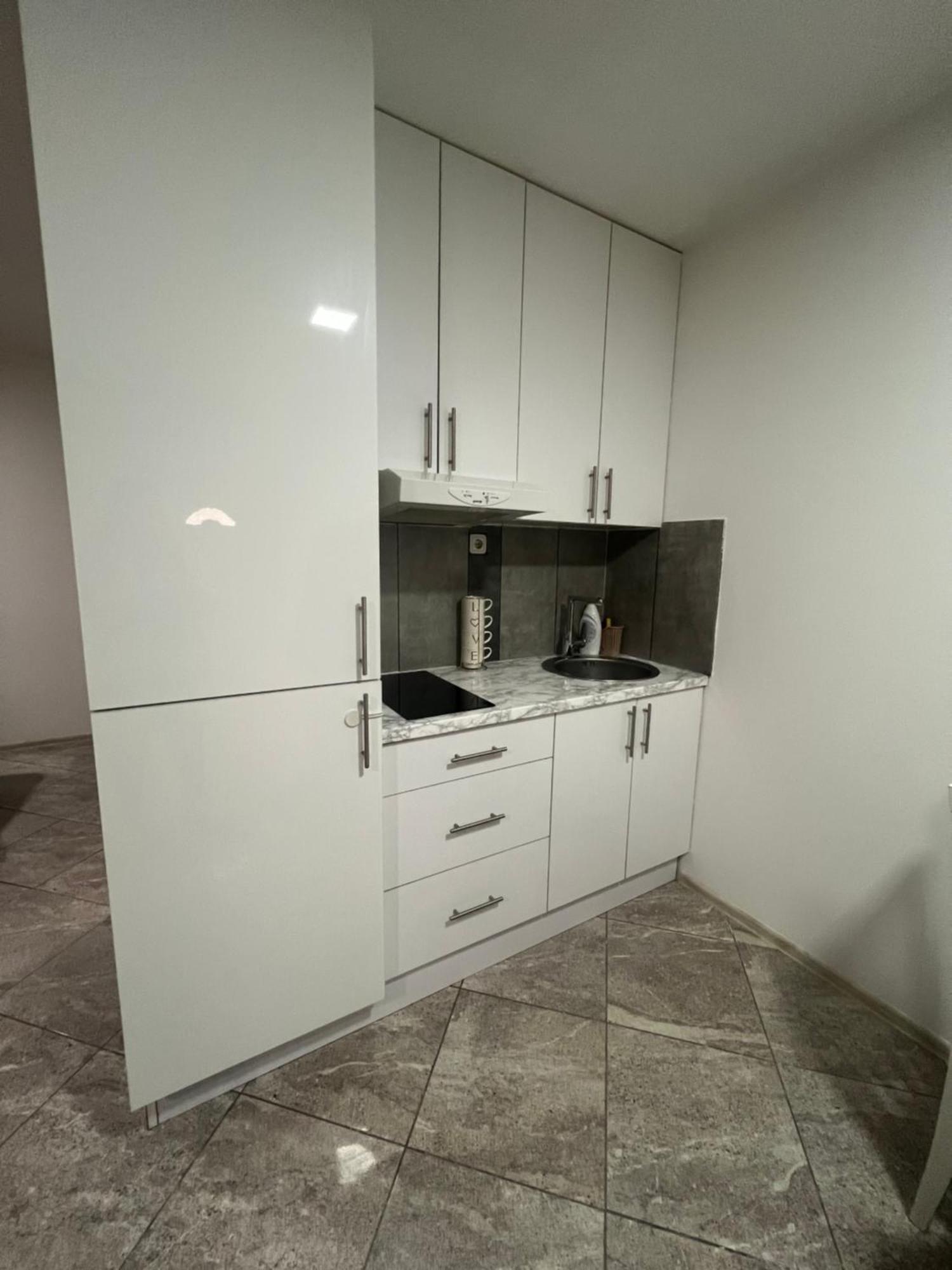 Aurora Apartment Sombor Buitenkant foto